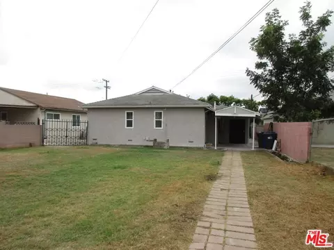 Exterior - 719 E 154th St, Compton, CA 90220 photo 3 of 7