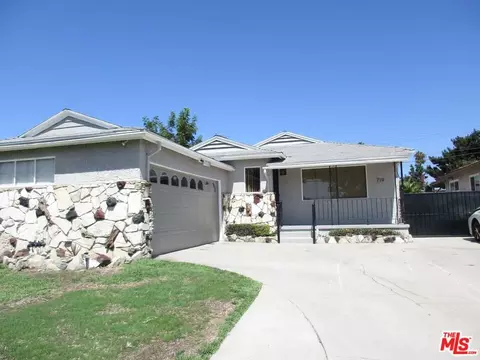 Exterior - 719 E 154th St, Compton, CA 90220 photo 2 of 7