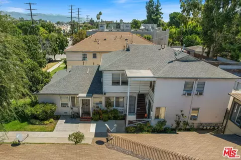 12032 Magnolia Blvd, Valley Village, CA 91607