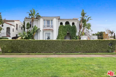 1146 S Stanley Ave, Los Angeles, CA 90019