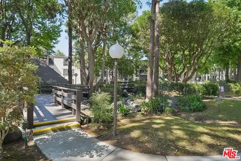 7765 W 91st St #F1100, Playa Del Rey, CA 90293