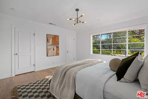 Bedroom - 3428 Wrightview Dr, Studio City, CA 91604 photo 6 of 6