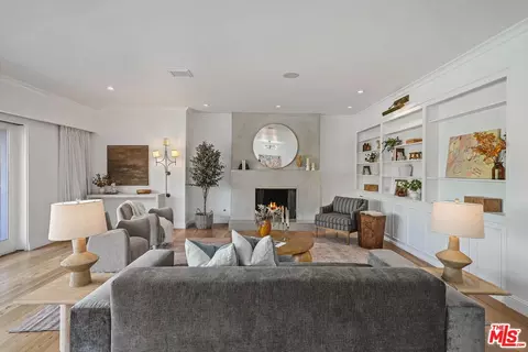 Living - 3428 Wrightview Dr, Studio City, CA 91604 photo 3 of 5