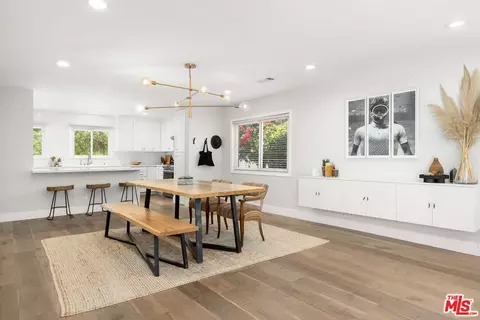 12661 Dewey St, Los Angeles, CA 90066