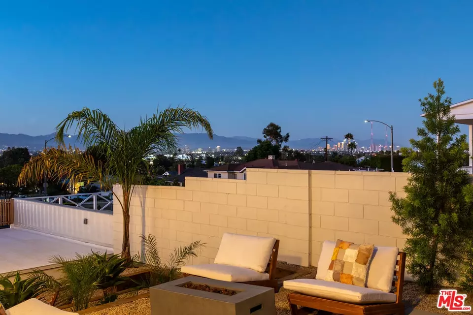 Other - 3908 S Cloverdale Ave, Los Angeles, CA 90008 photo 12 of 13