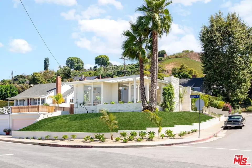 Other - 3908 S Cloverdale Ave, Los Angeles, CA 90008 photo 5 of 13