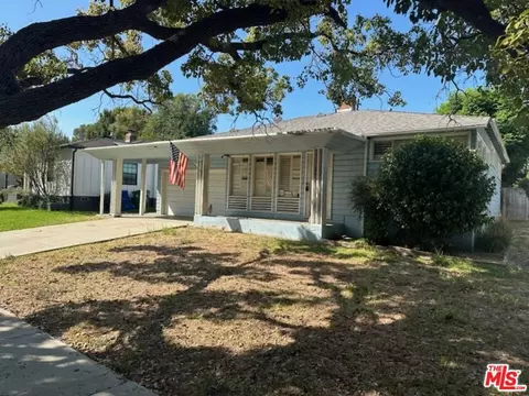 5726 W 76th St, Los Angeles, CA 90045