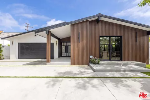 1122 Berkeley Dr, Marina Del Rey, CA 90292