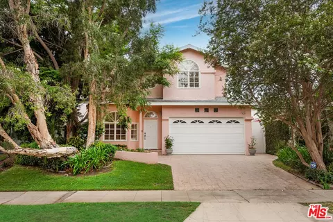 4231 Fair Ave, Studio City, CA 91602