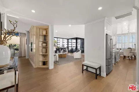 10350 Wilshire Blvd #501, Los Angeles, CA 90024
