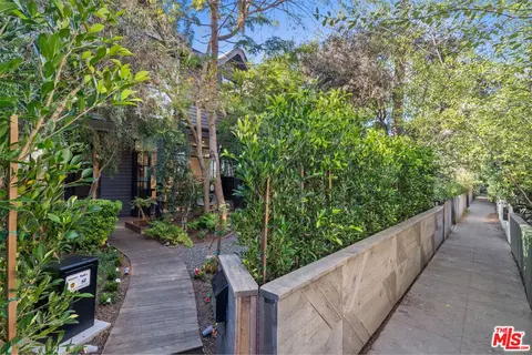 911 Nowita Pl, Venice, CA 90291