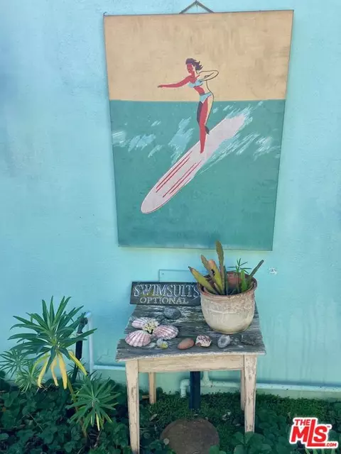 Exterior - 1805 Shell Ave, Venice, CA 90291 photo 12 of 12
