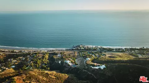 Undisclosed, Malibu, CA 90265