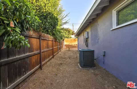 735 Esther Way, Redlands, CA 92373 photo 41
