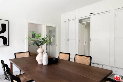 Dining - 186 Carlton Ave, Pasadena, CA 91103 photo 1 of 1