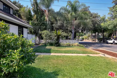Exterior - 186 Carlton Ave, Pasadena, CA 91103 photo 20 of 21