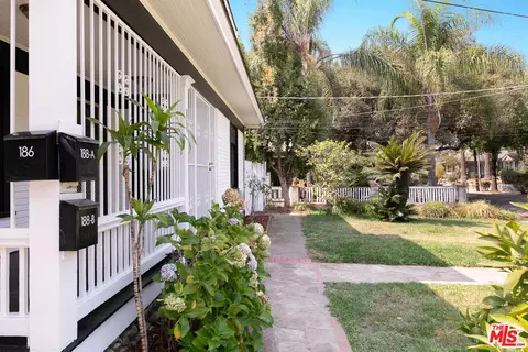 Exterior - 186 Carlton Ave, Pasadena, CA 91103 photo 2 of 21