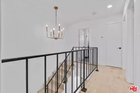Entry Way - 23503 Naffa Ave, Carson, CA 90745 photo 2 of 2