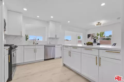 Kitchen - 23503 Naffa Ave, Carson, CA 90745 photo 1 of 3