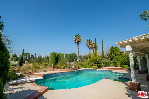 Exterior - 18906 Killimore Ct, Porter Ranch, CA 91326 photo 2 of 6