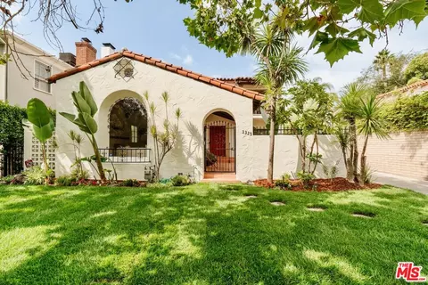3325 Lowry Rd, Los Angeles, CA 90027
