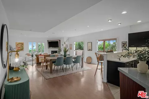 1248 N Laurel Ave #302, West Hollywood, CA 90046