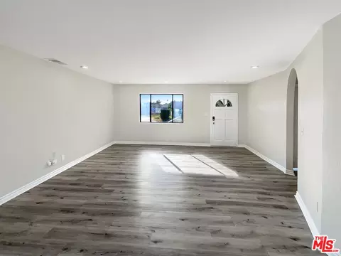 124 Thompson Ave, Fullerton, CA 92833 photo 11