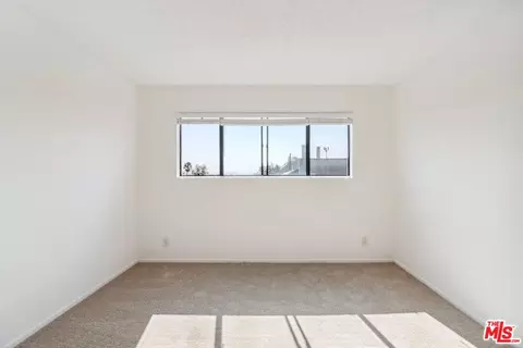 209 4th Ave, Venice, CA 90291 photo 37