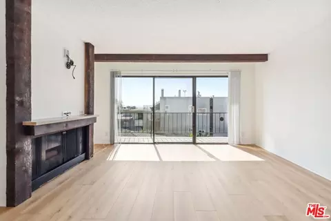 209 4th Ave, Venice, CA 90291 photo 25