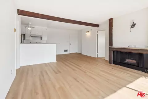 209 4th Ave, Venice, CA 90291 photo 22