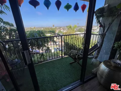 209 4th Ave, Venice, CA 90291 photo 43