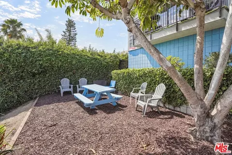 209 4th Ave, Venice, CA 90291 photo 6