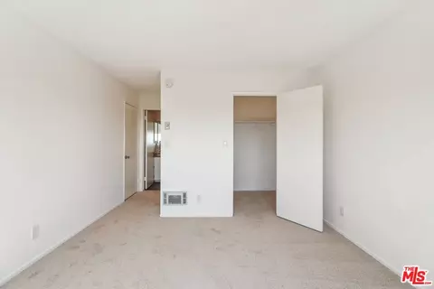 209 4th Ave, Venice, CA 90291 photo 38