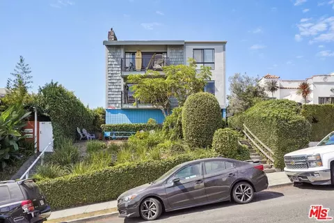 209 4th Ave, Venice, CA 90291 photo 3