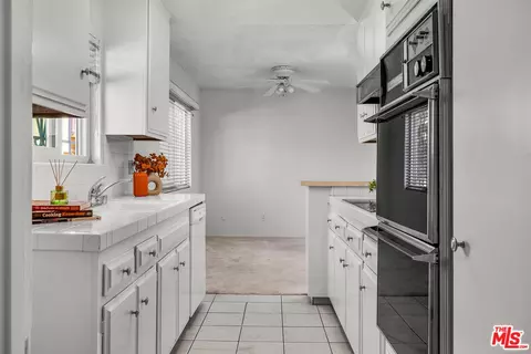 5974 Buckingham Pkwy #308, Culver City, CA 90230