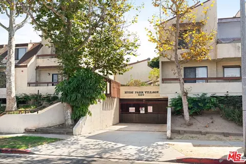 620 W Hyde Park Blvd #314, Inglewood, CA 90302