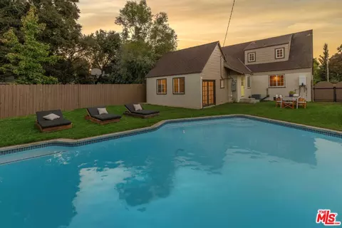 849 Monterey Rd, South Pasadena, CA 91030