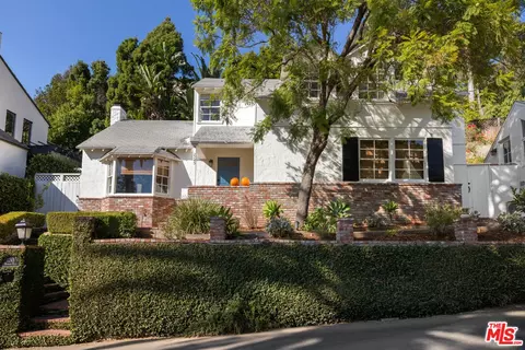 2245 Bronson Hill Dr, Los Angeles, CA 90068