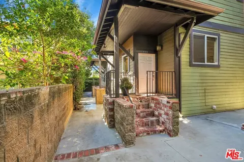 Exterior - 533 Cypress Ave, Pasadena, CA 91103 photo 3 of 5