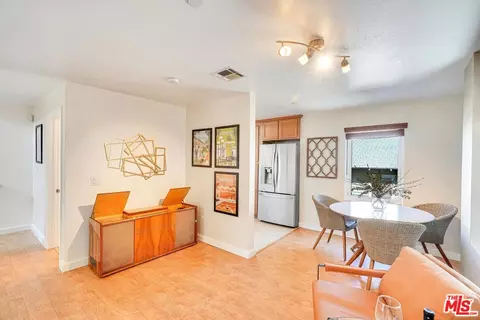 Dining - 533 Cypress Ave, Pasadena, CA 91103 photo 2 of 3
