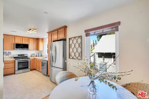 Kitchen - 533 Cypress Ave, Pasadena, CA 91103 photo 1 of 4