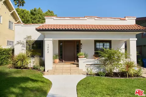 1040 S Gramercy Dr, Los Angeles, CA 90019