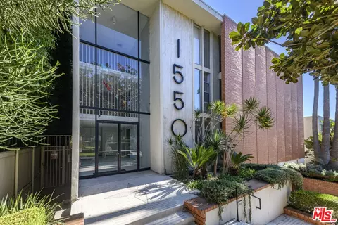 1550 N Laurel Ave #203, Los Angeles, CA 90046