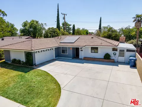 44947 17th St, Lancaster, CA 93534