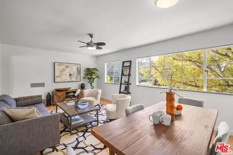 5296 Village Grn, Los Angeles, CA 90016