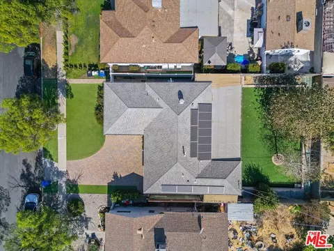 View/Area - 13508 Bromwich St, Arleta, CA 91331 photo 1 of 2