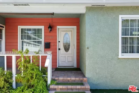 Exterior - 13508 Bromwich St, Arleta, CA 91331 photo 2 of 8