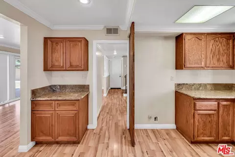 Entry Way - 2039 Malcolm St, Simi Valley, CA 93065 photo 1 of 3