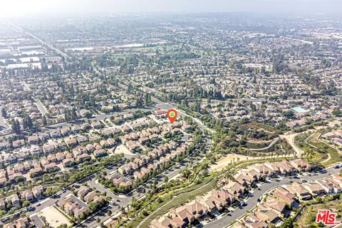 View/Area - 2634 E Pacific Ct, Brea, CA 92821 photo 2 of 2