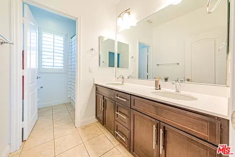 Bath - 2634 E Pacific Ct, Brea, CA 92821 photo 2 of 2